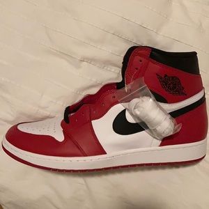 Chicago Jordan 1 shoes